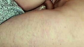 Hey, watch this milf sucking a huge cock for a cum facial 😏