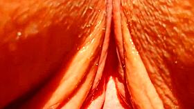 Maturemons Sexy Mature Shows Huge Wet Pussy