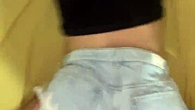 Amateur girl with a big ass fucked without taking off her shorts