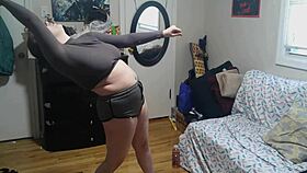 40 minute workout challenge from gym attire to naked yoga.