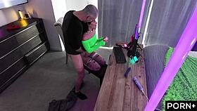 Aria performs on game stream with intense action