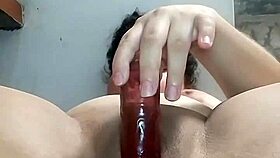 Perra Zorra Masturbates and Squirts Heavily