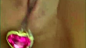 rica masturbada con mi plug en el ano disfrutand de una ma�ana calientita