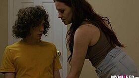 Hot Horny Stepmom Jessica Ryan Seduces Stepson