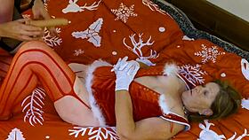 Granny Carmen Claus Delicious Dildo Fucking Elf