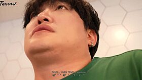 i cant resist her mean armpit temptation