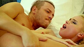 fucked a skinny gymnast with big tits at home 😈