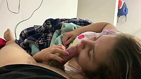 babe plays with my dik watching movie