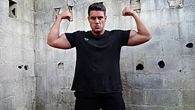 Beautiful solo amateur Yuri Gaúcho shows hairy fetish in costume