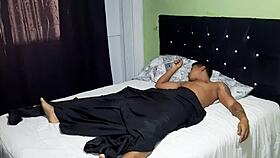 Mi Madrastra Me Chupa La Polla A Primera Hora Del Día