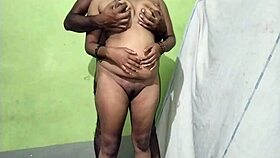 Indian Bf Fuck His Gf In Standing Style