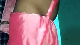 hot shemale performs mujra in saree