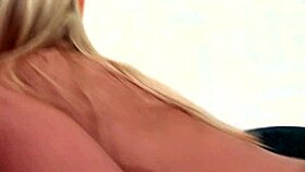 Hardcore lesbian threeway action