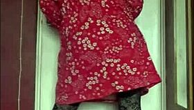 bisexual crossdresser craves swallowing your piss 😳