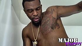 Rome drills Alicia Reign, making her squirt