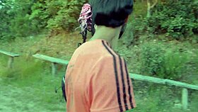 haciendo senderismo y acabo follando en una ermita