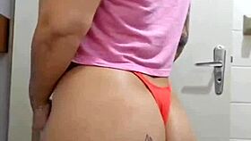 hey, flashing big pussy online