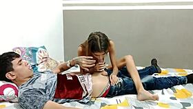 follo con mi sexi amiga pequena en casa mientras nuestros padres no estan historia completa