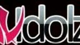 japanese mirei oomori masturbates with toy on couch after interview 😊