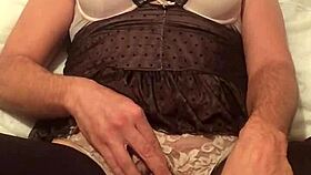 The dirty pissing player unleashes a powerful, intense stream of piss boldly