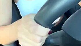 No Trânsito Pelada - Teen Girl Enjoys Oral And Anal Outdoors!