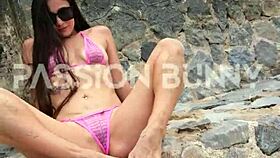 sexy hottie flashes bikini publicly on beach near neighbors