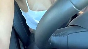 No Trânsito Pelada - Teen Girl Enjoys Oral And Anal Outdoors!