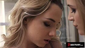 21sextury stunning lesbians devour each other in super wet pussy licking train 😘