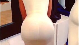 Ashanti unleashes hot Instagram vids with big ebony ass