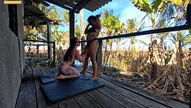 Amateur Guy Sees Two Girls Fucking Outdoors