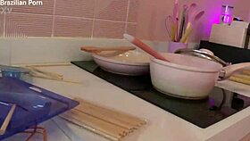 Trailer strawberry of love: elisa sanches, laura lins, laura fernandes