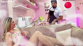 Trailer strawberry of love: elisa sanches, laura lins, laura fernandes