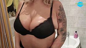 Bubbly Bath Time Fun