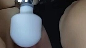 Mon Vibro Pour Mon Clito et Un Lush Pour Ma Chatte