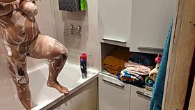 caught girl bathing in bathroom 😳