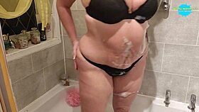 Bubbly Bath Time Fun