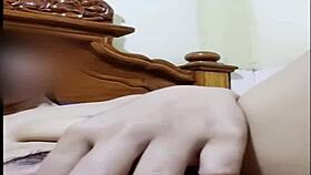 2025 filipina girl lock the door start video call sex!