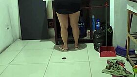 ¿grabo a mi maid mientras hace limpieza?