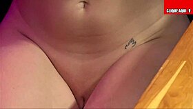 Blonde bombshell orgasms with vibrator