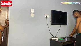 Amateur Girlfriend Moans During Raw Cumshot