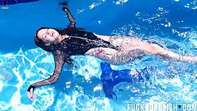 Underwater Jessica Bunny Swims With Her Boobs And Ass In The Pool