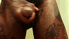 Hallelujah johnson feels intense pleasure masturbating with bbc