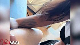 Pegando a empregada sozinhos no apto?