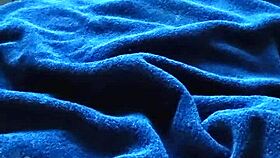 Helsbels pumps greedy pussy for squirting fun?