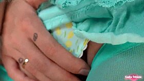 Warning this pervert penetrates girls on the bus from behind