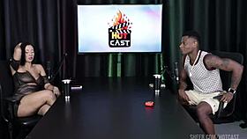 will mastro and vitoria beatriz in sensual domination game outdoors