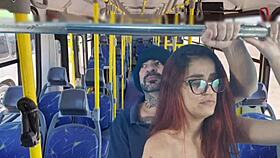 Estudante foi encoxada dentro do onibus