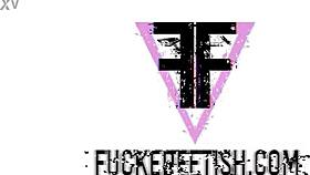 does lola bunny moonblack have a wet pantie in the bathtub?