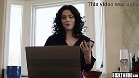 Victoria Voxxx Calls Troubleshooter Fucked