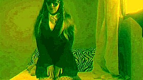 homework waits while i rub my horny pussy to cum hard